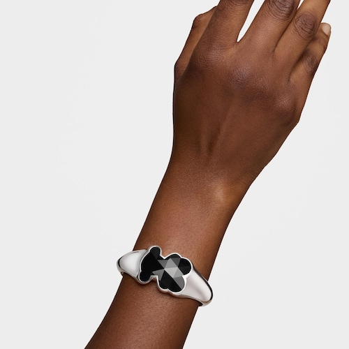 Silver Bangle with 34mm bear motif in onyx TOUS Icon Color